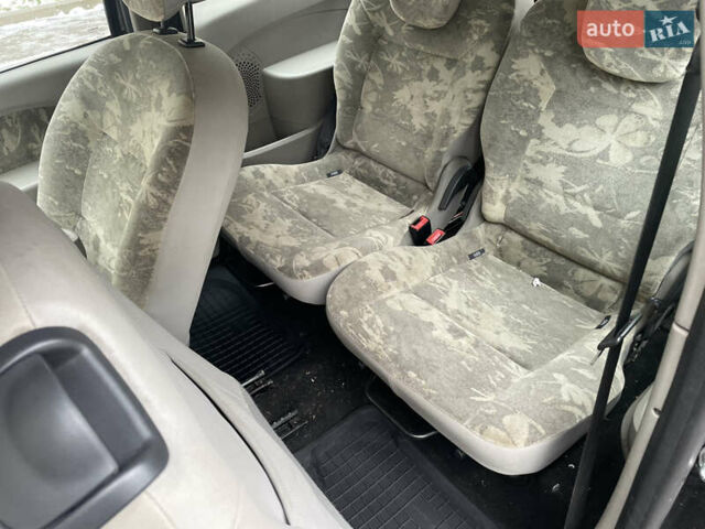 Сірий Рено Твінго, об'ємом двигуна 1.5 л та пробігом 290 тис. км за 3800 $, фото 11 на Automoto.ua