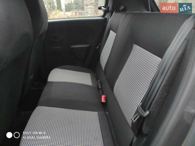 Сірий Рено Твінго, об'ємом двигуна 0 л та пробігом 17 тис. км за 8300 $, фото 35 на Automoto.ua