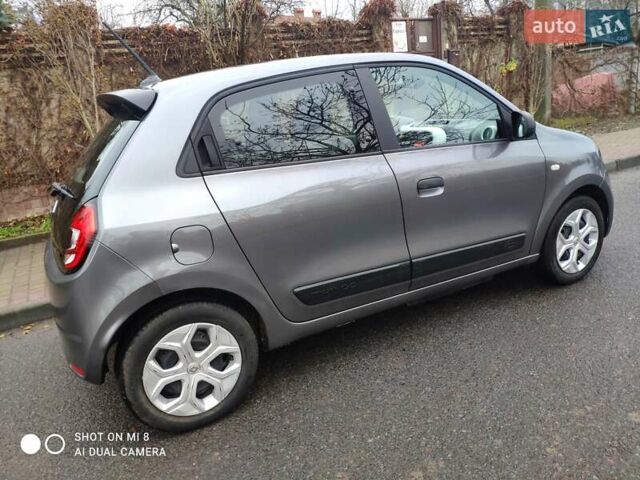 Сірий Рено Твінго, об'ємом двигуна 0 л та пробігом 17 тис. км за 8300 $, фото 6 на Automoto.ua