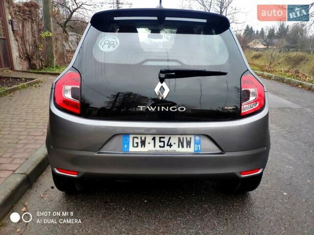 Сірий Рено Твінго, об'ємом двигуна 0 л та пробігом 17 тис. км за 8300 $, фото 14 на Automoto.ua