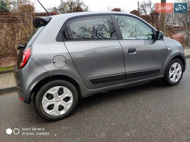 Сірий Рено Твінго, об'ємом двигуна 0 л та пробігом 17 тис. км за 8300 $, фото 7 на Automoto.ua