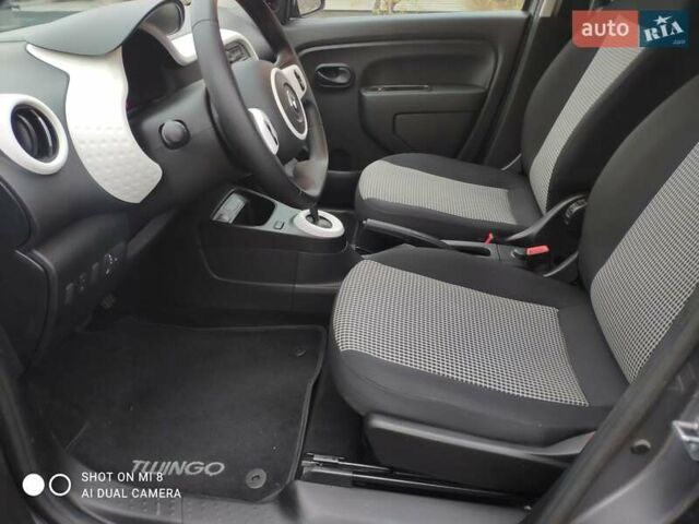 Сірий Рено Твінго, об'ємом двигуна 0 л та пробігом 17 тис. км за 8300 $, фото 30 на Automoto.ua