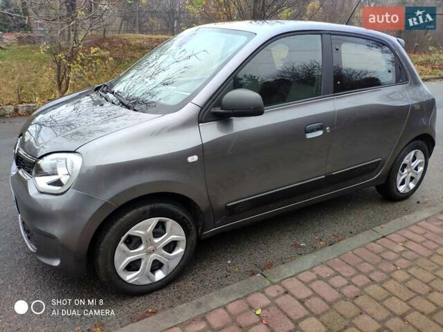 Сірий Рено Твінго, об'ємом двигуна 0 л та пробігом 17 тис. км за 8300 $, фото 22 на Automoto.ua