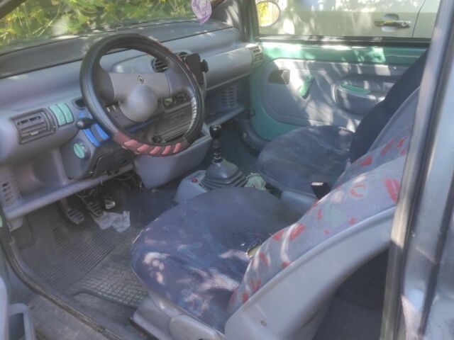 Рено Твинго 1993 в Богодухове на Automoto.ua Синий Рено Твинго, объемом двигателя 1.2 л и пробегом 120 тыс. км за 600 $, фото 3 на Automoto.ua