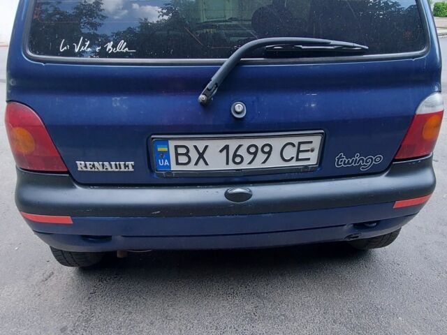 Рено Твинго 1997 в Хмельницком на Automoto.ua Синий Рено Твинго, объемом двигателя 1.1 л и пробегом 250 тыс. км за 1300 $, фото 2 на Automoto.ua