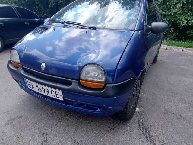 Рено Твинго 1997 в Хмельницком на Automoto.ua Синий Рено Твинго, объемом двигателя 1.1 л и пробегом 250 тыс. км за 1300 $, фото 4 на Automoto.ua