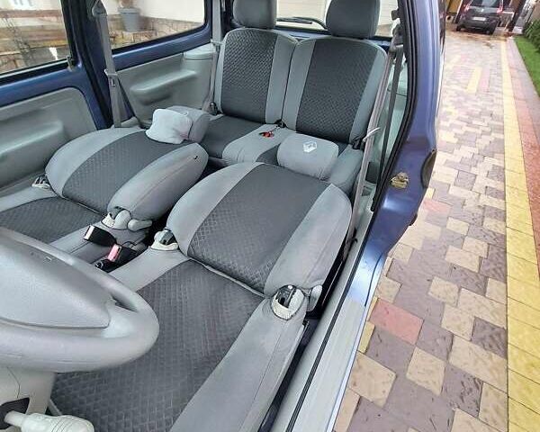 Синий Рено Твинго, объемом двигателя 1.15 л и пробегом 152 тыс. км за 3000 $, фото 16 на Automoto.ua