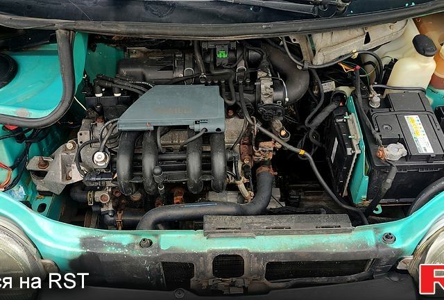 Зеленый Рено Твинго, объемом двигателя 1.1 л и пробегом 250 тыс. км за 2350 $, фото 9 на Automoto.ua