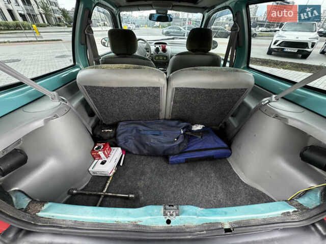 Зеленый Рено Твинго, объемом двигателя 1.2 л и пробегом 137 тыс. км за 3500 $, фото 40 на Automoto.ua