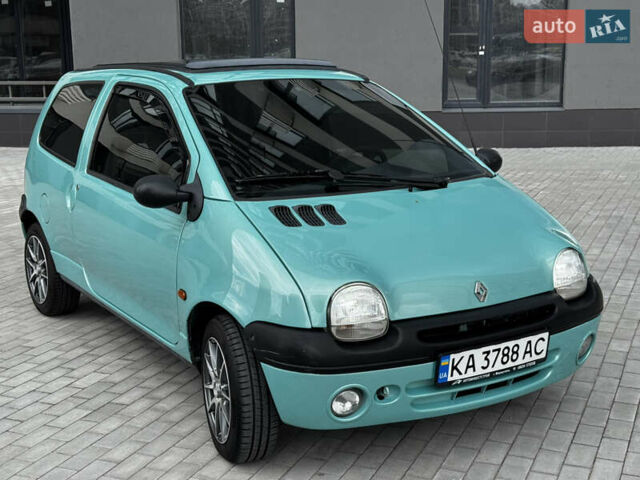 Зеленый Рено Твинго, объемом двигателя 1.2 л и пробегом 137 тыс. км за 3500 $, фото 11 на Automoto.ua