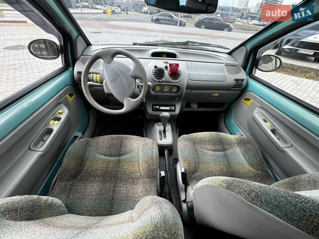 Зеленый Рено Твинго, объемом двигателя 1.2 л и пробегом 137 тыс. км за 3500 $, фото 38 на Automoto.ua