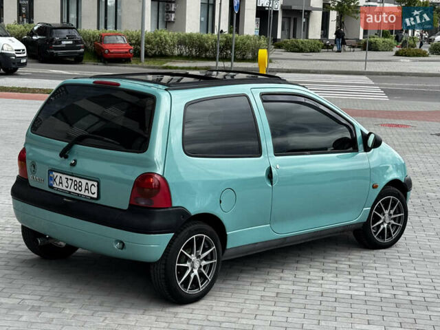 Зеленый Рено Твинго, объемом двигателя 1.2 л и пробегом 137 тыс. км за 3500 $, фото 8 на Automoto.ua