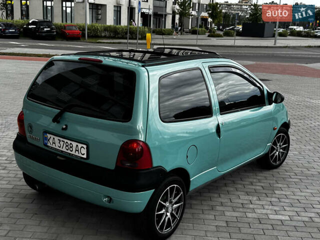 Зеленый Рено Твинго, объемом двигателя 1.2 л и пробегом 137 тыс. км за 3500 $, фото 16 на Automoto.ua