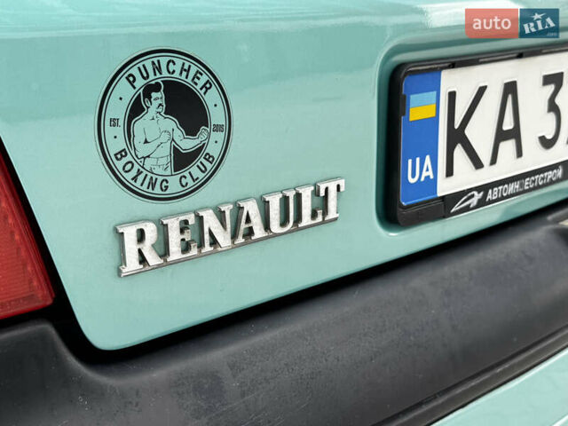Зеленый Рено Твинго, объемом двигателя 1.2 л и пробегом 137 тыс. км за 3500 $, фото 32 на Automoto.ua