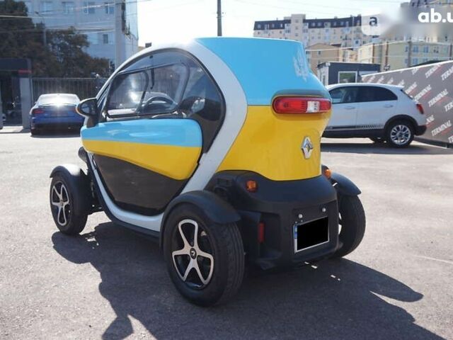 Рено Твизи, объемом двигателя 0 л и пробегом 19 тыс. км за 4700 $, фото 6 на Automoto.ua