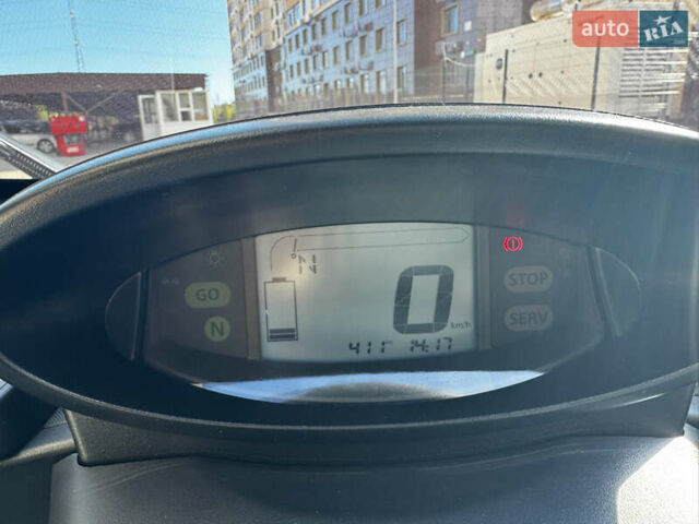 Рено Твізі, об'ємом двигуна 0 л та пробігом 1 тис. км за 6100 $, фото 14 на Automoto.ua