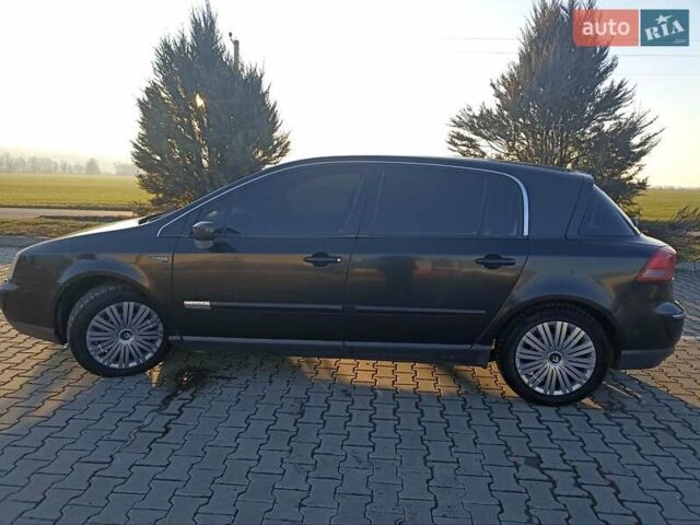 Черный Рено Вел Сатис, объемом двигателя 2 л и пробегом 385 тыс. км за 3800 $, фото 4 на Automoto.ua