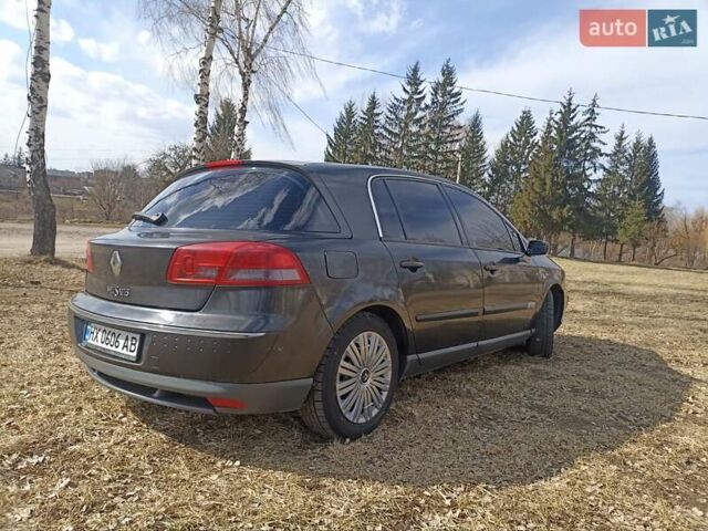 Черный Рено Вел Сатис, объемом двигателя 2 л и пробегом 385 тыс. км за 3800 $, фото 7 на Automoto.ua
