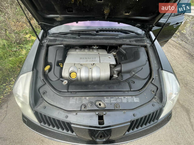 Черный Рено Вел Сатис, объемом двигателя 3 л и пробегом 150 тыс. км за 4800 $, фото 9 на Automoto.ua