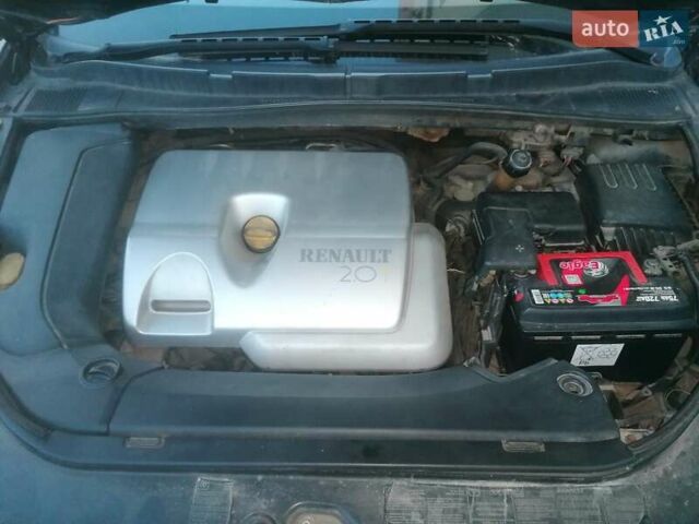 Черный Рено Вел Сатис, объемом двигателя 2 л и пробегом 325 тыс. км за 3200 $, фото 1 на Automoto.ua
