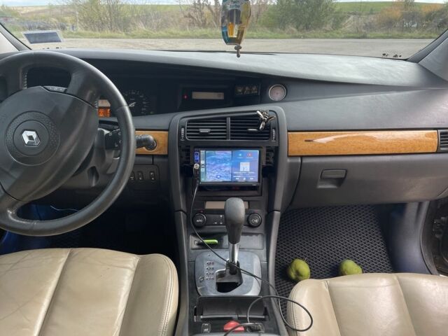 Рено Вел Сатис 2003 в Луцке на Automoto.ua Черный Рено Вел Сатис, объемом двигателя 3 л и пробегом 200 тыс. км за 5200 $, фото 4 на Automoto.ua