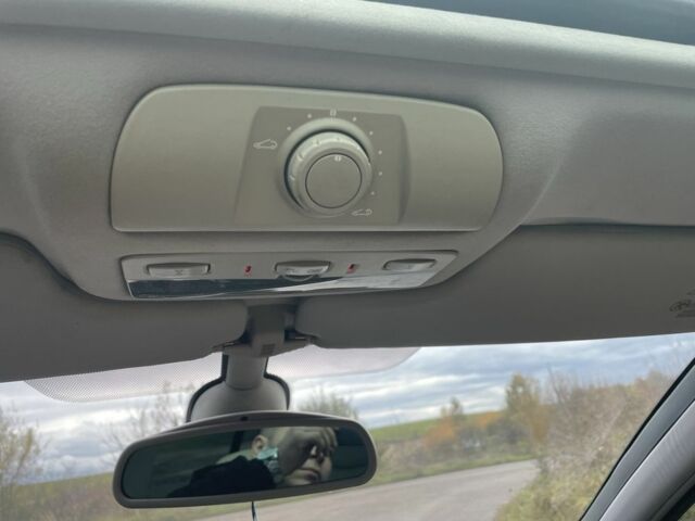 Рено Вел Сатис 2003 в Луцке на Automoto.ua Черный Рено Вел Сатис, объемом двигателя 3 л и пробегом 200 тыс. км за 5200 $, фото 11 на Automoto.ua