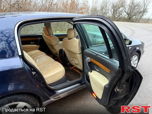 Рено Вел Сатис, объемом двигателя 2.2 л и пробегом 245 тыс. км за 1950 $, фото 8 на Automoto.ua