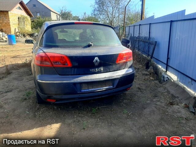 Рено Вел Сатис, объемом двигателя 2.2 л и пробегом 0 тыс. км за 1000 $, фото 5 на Automoto.ua