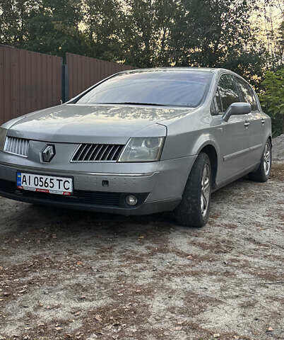 Серый Рено Вел Сатис, объемом двигателя 2.2 л и пробегом 300 тыс. км за 3500 $, фото 1 на Automoto.ua