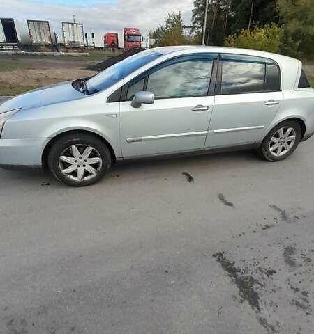 Серый Рено Вел Сатис, объемом двигателя 2.2 л и пробегом 322 тыс. км за 3000 $, фото 5 на Automoto.ua