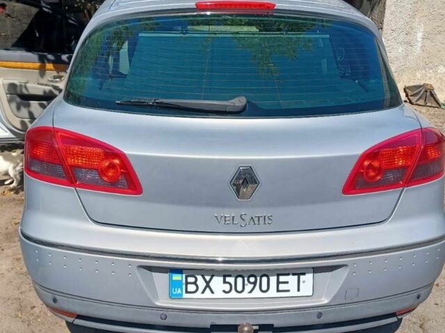 Серый Рено Вел Сатис, объемом двигателя 2 л и пробегом 400 тыс. км за 4000 $, фото 2 на Automoto.ua