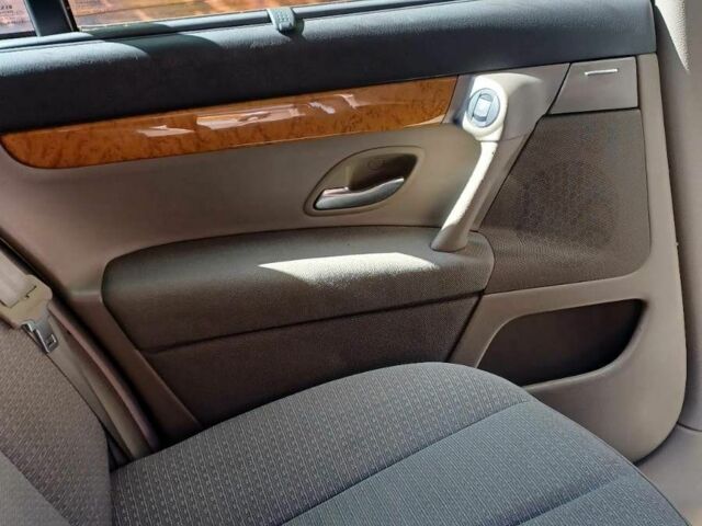 Серый Рено Вел Сатис, объемом двигателя 2 л и пробегом 400 тыс. км за 4000 $, фото 7 на Automoto.ua