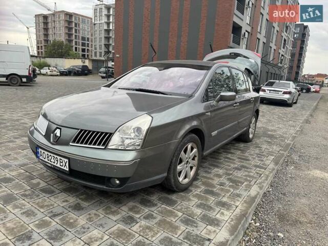 Серый Рено Вел Сатис, объемом двигателя 2.2 л и пробегом 315 тыс. км за 3500 $, фото 3 на Automoto.ua