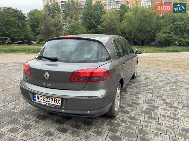 Серый Рено Вел Сатис, объемом двигателя 2.2 л и пробегом 315 тыс. км за 3500 $, фото 8 на Automoto.ua