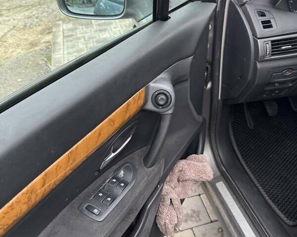 Серый Рено Вел Сатис, объемом двигателя 2.2 л и пробегом 315 тыс. км за 3500 $, фото 19 на Automoto.ua