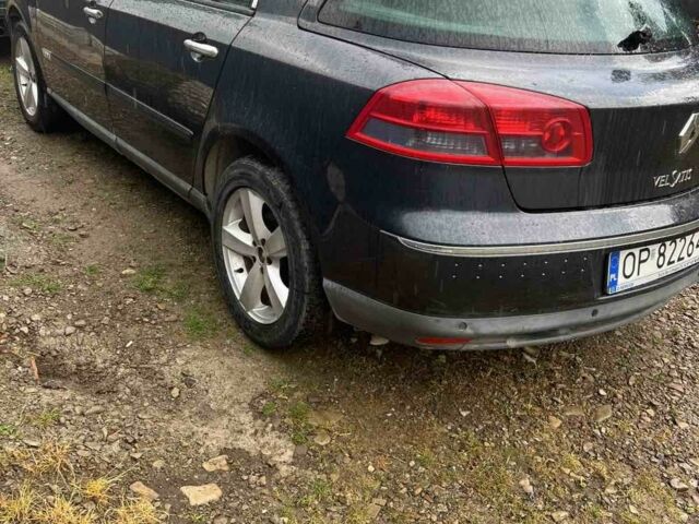 Сірий Рено Вел Сатіс, об'ємом двигуна 3 л та пробігом 300 тис. км за 1300 $, фото 4 на Automoto.ua