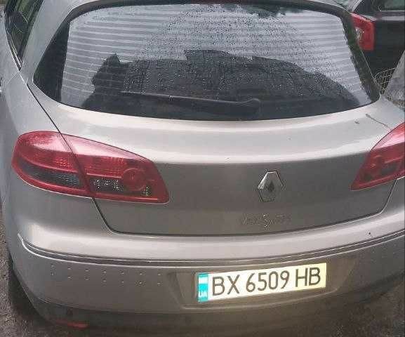 Серый Рено Вел Сатис, объемом двигателя 3 л и пробегом 270 тыс. км за 2800 $, фото 9 на Automoto.ua