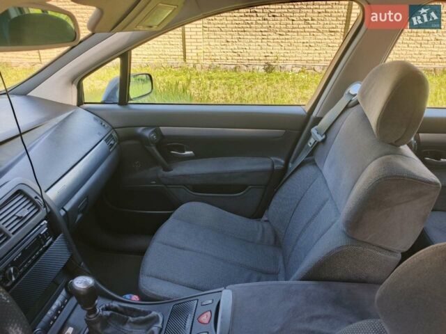 Синій Рено Вел Сатіс, об'ємом двигуна 2 л та пробігом 228 тис. км за 4399 $, фото 19 на Automoto.ua