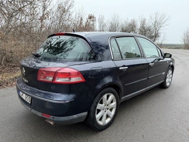 Синій Рено Вел Сатіс, об'ємом двигуна 2.2 л та пробігом 245 тис. км за 1950 $, фото 3 на Automoto.ua