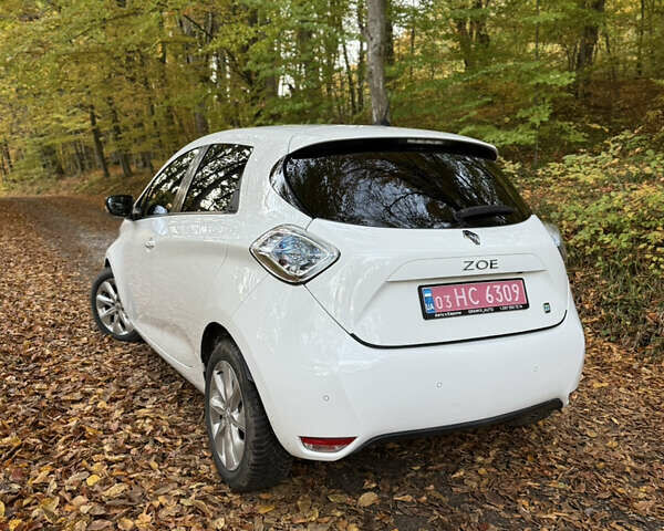 Рено Зое 2013 в Бережанах на Automoto.ua Белый Рено Зое, объемом двигателя 0 л и пробегом 131 тыс. км за 6500 $, фото 6 на Automoto.ua