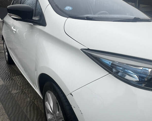 Білий Рено Зое, об'ємом двигуна 0 л та пробігом 150 тис. км за 5400 $, фото 10 на Automoto.ua