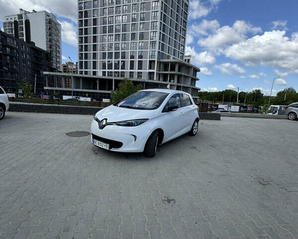 Рено Зое 2013 в Львове на Automoto.ua Белый Рено Зое, объемом двигателя 0 л и пробегом 160 тыс. км за 5850 $, фото 3 на Automoto.ua