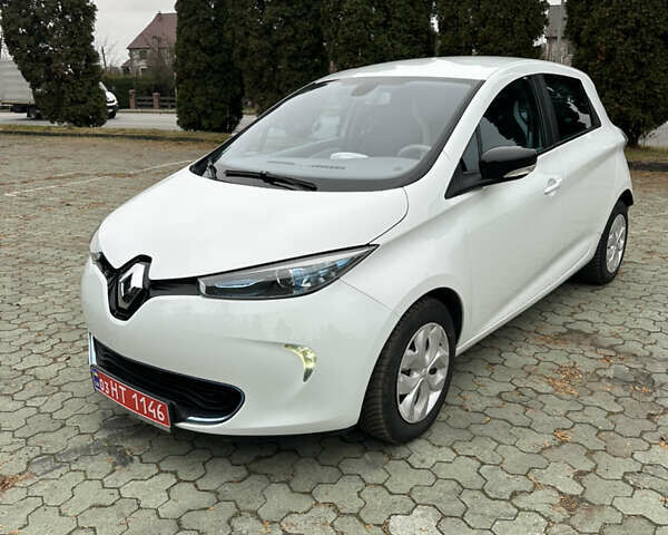 Білий Рено Зое, об'ємом двигуна 0 л та пробігом 72 тис. км за 5999 $, фото 1 на Automoto.ua