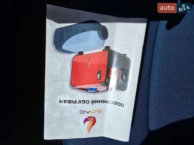 Белый Рено Зое, объемом двигателя 0 л и пробегом 166 тыс. км за 5999 $, фото 30 на Automoto.ua