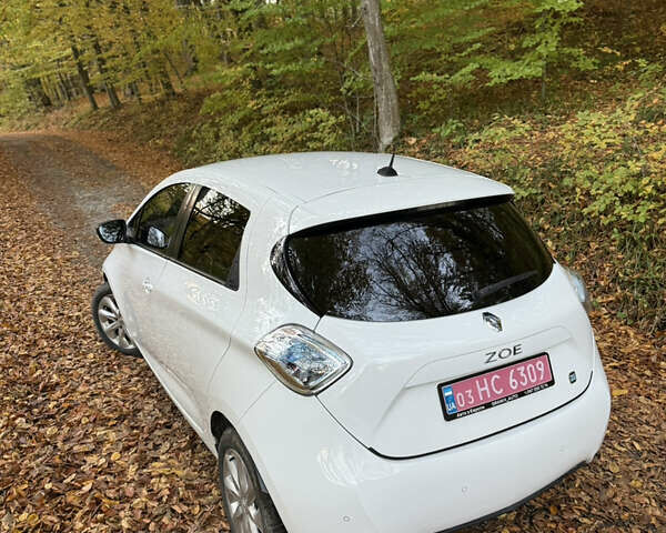 Рено Зое 2013 в Бережанах на Automoto.ua Белый Рено Зое, объемом двигателя 0 л и пробегом 131 тыс. км за 6500 $, фото 8 на Automoto.ua
