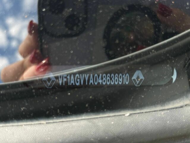 Білий Рено Зое, об'ємом двигуна 0 л та пробігом 201 тис. км за 6400 $, фото 21 на Automoto.ua