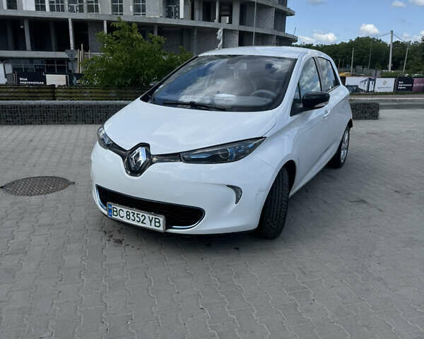 Рено Зое 2013 в Львове на Automoto.ua Белый Рено Зое, объемом двигателя 0 л и пробегом 160 тыс. км за 5850 $, фото 1 на Automoto.ua