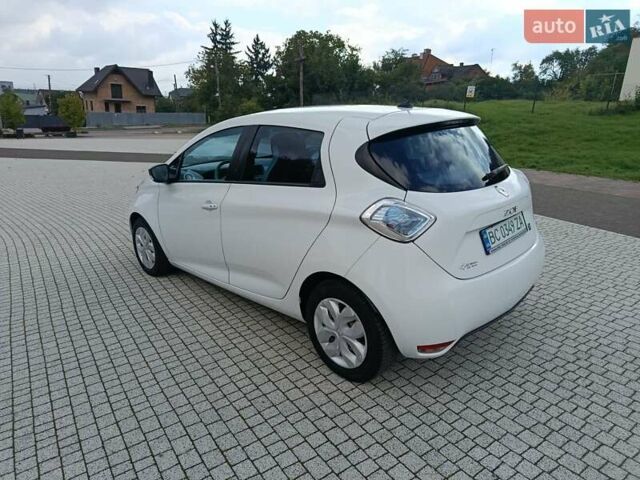 Білий Рено Зое, об'ємом двигуна 0 л та пробігом 53 тис. км за 6150 $, фото 9 на Automoto.ua