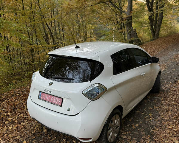 Рено Зое 2013 в Бережанах на Automoto.ua Белый Рено Зое, объемом двигателя 0 л и пробегом 131 тыс. км за 6500 $, фото 7 на Automoto.ua
