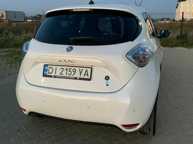 Білий Рено Зое, об'ємом двигуна 0 л та пробігом 107 тис. км за 7200 $, фото 13 на Automoto.ua
